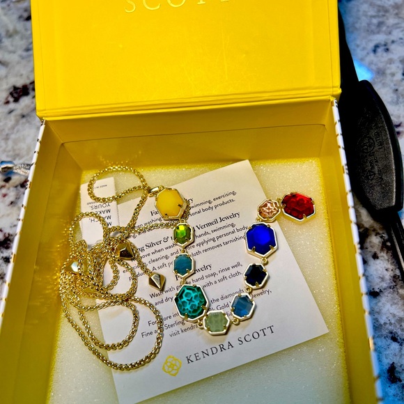 NWT Kendra Scott Darrell Necklace Ombré Stones Yellow Gold STUNNING & Amazing! - Picture 6 of 17